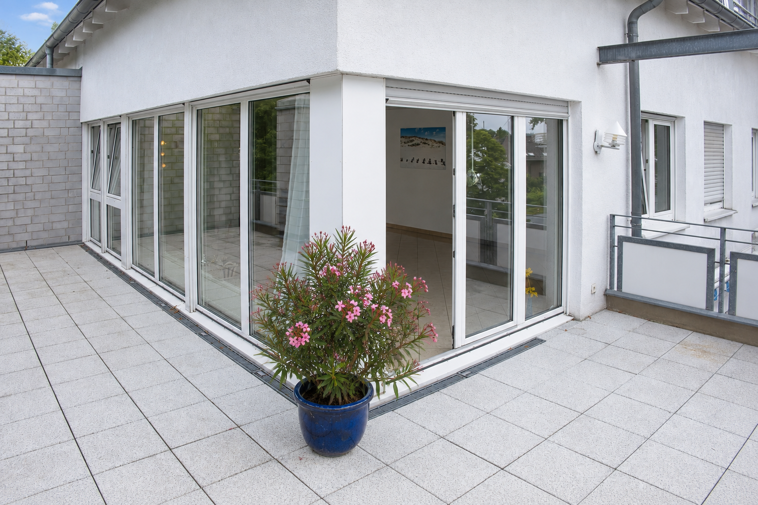 Dachterrasse über Eck